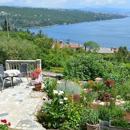 Apartment Zora Opatija Exterior photo