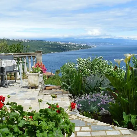Apartment Zora Opatija Exterior photo