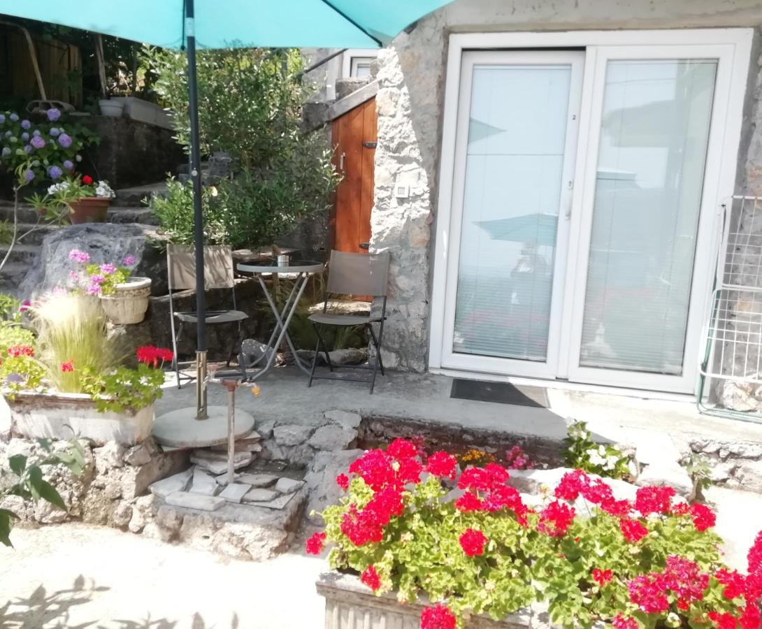 Zora Appartement *